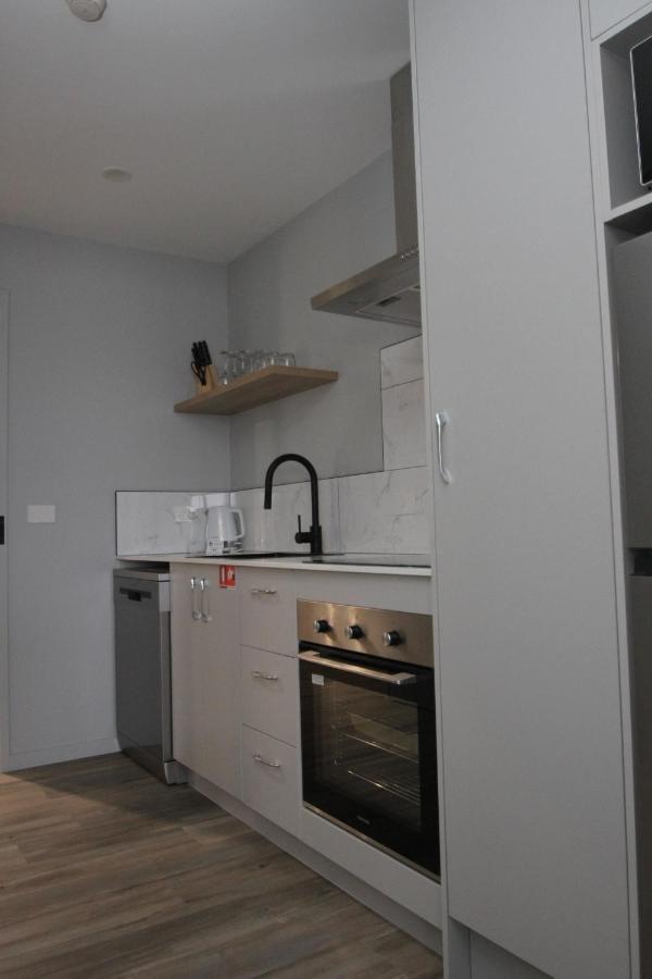 Waterfront Apartments 데번포트 외부 사진